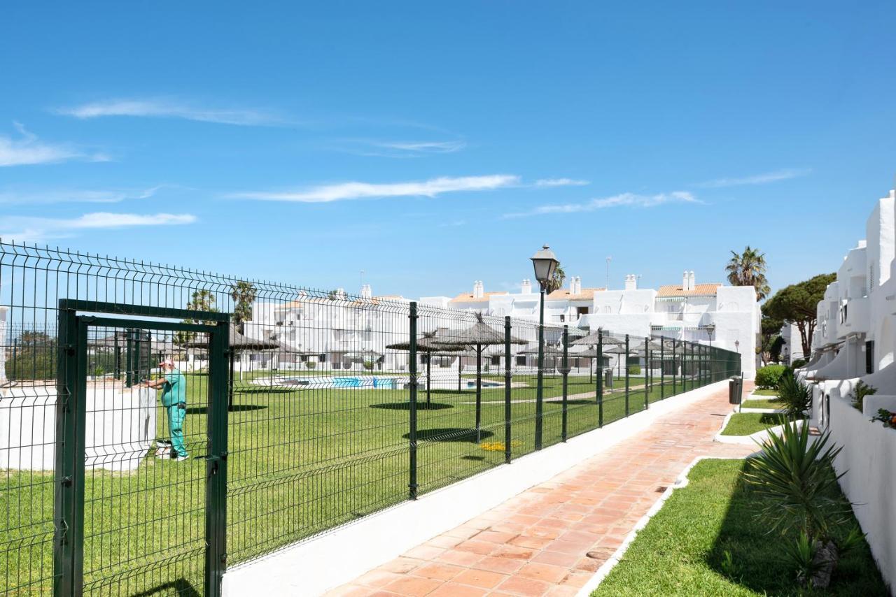צ'יקלנה דה לה פרונטרה Barrosa Primera Linea De Playa מראה חיצוני תמונה